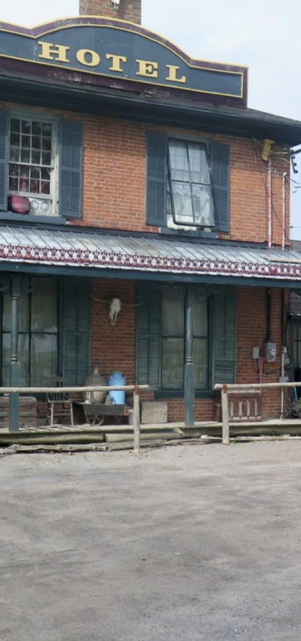 Docville Movie Set (Newcastle)