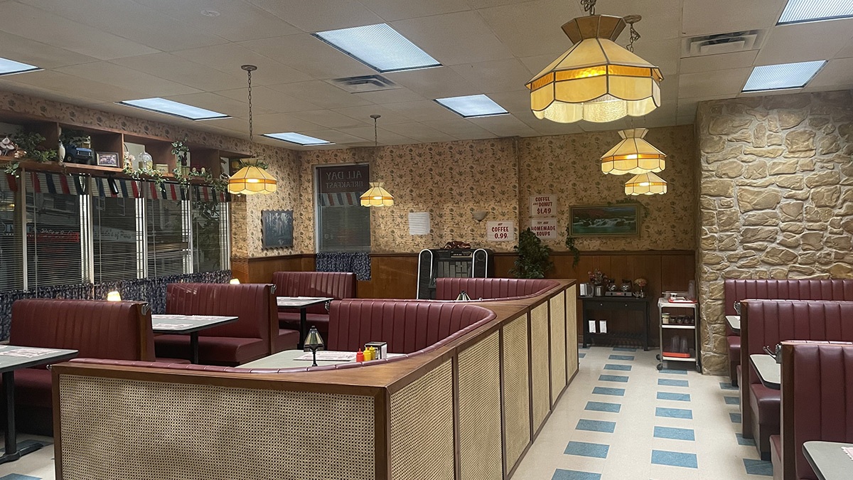 Dufferin Gate, Diner set 