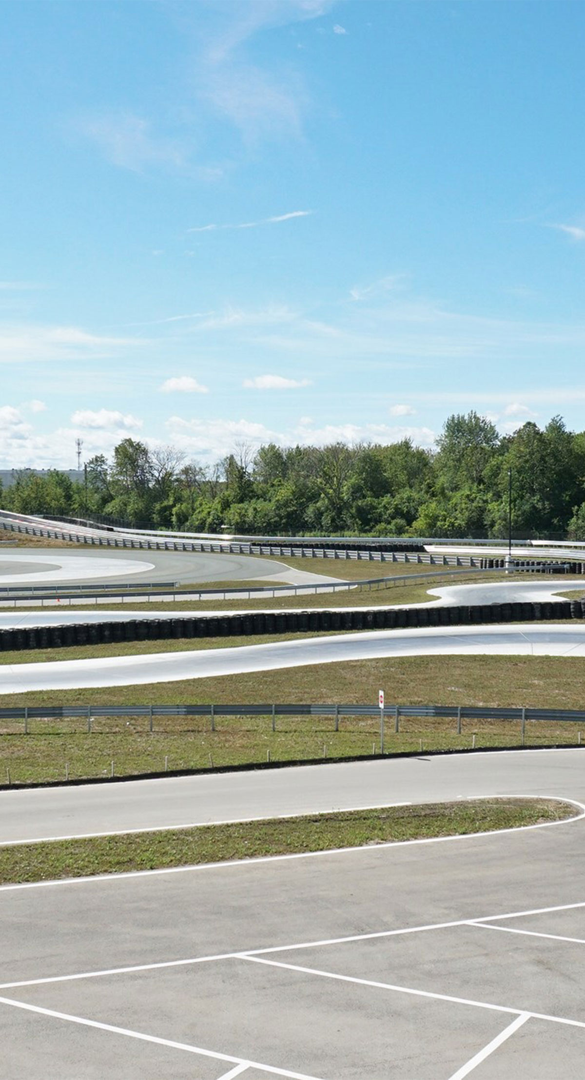 Porsche Experience Centre (Pickering)